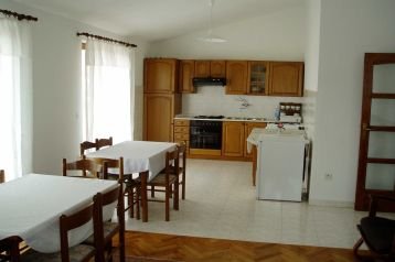 Croatie Byt Kaštel Štafilić, Extérieur